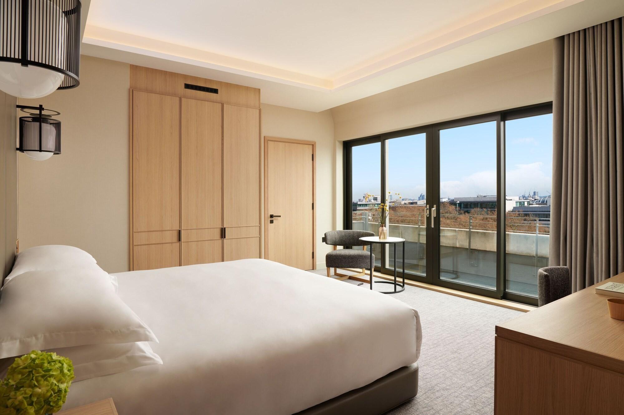 伦敦波特曼广场诺布酒店 外观 照片 A bedroom at the hotel