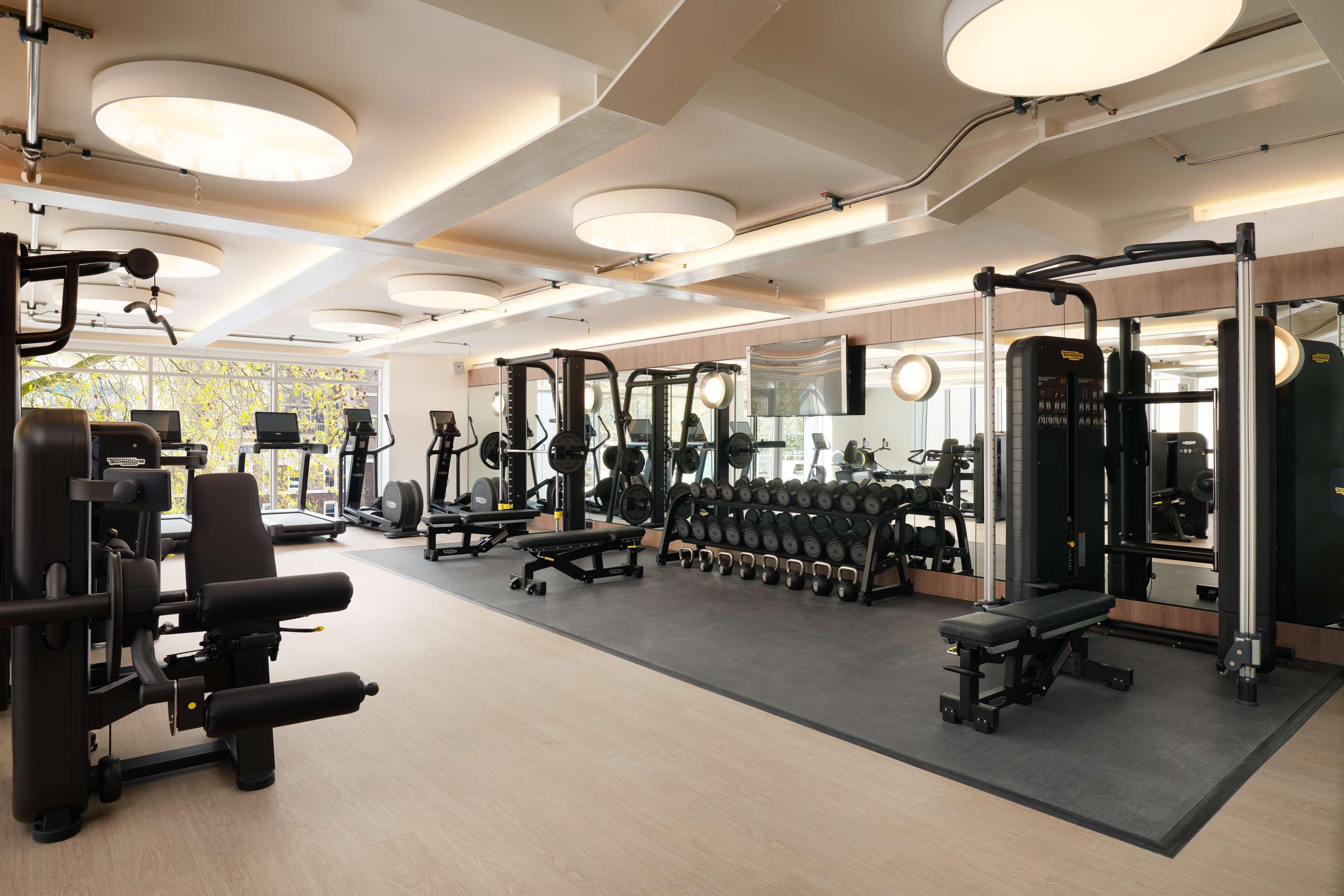 伦敦波特曼广场诺布酒店 外观 照片 The gym at The Dorchester