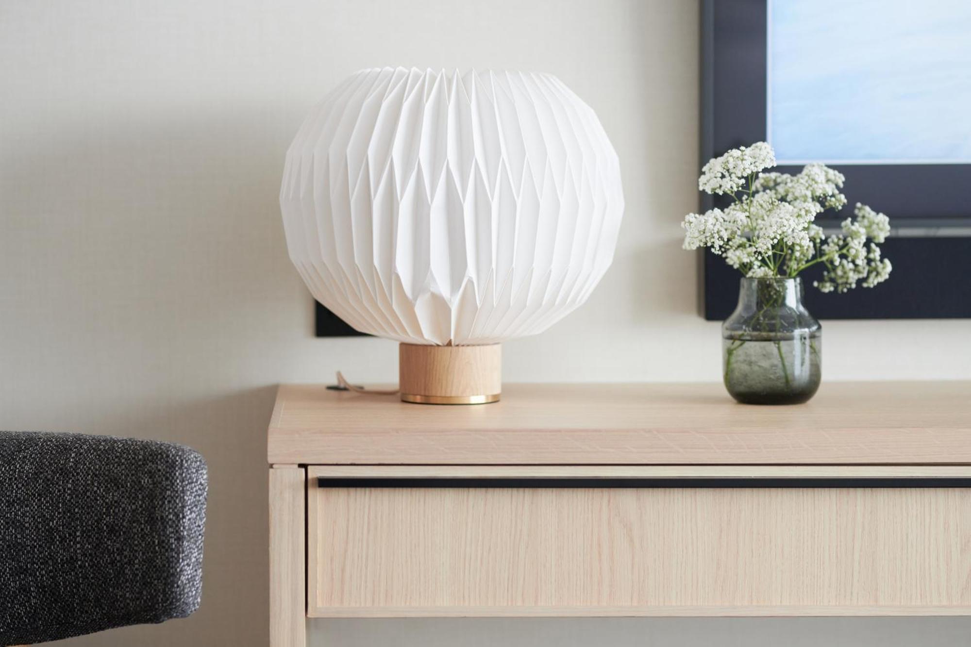 伦敦波特曼广场诺布酒店 外观 照片 A table lamp